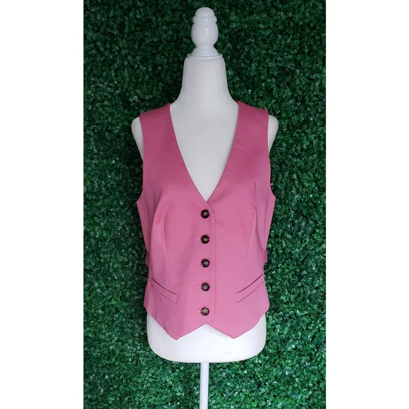 40. J.Crew Limited-edition slim-fit vest in lightweight chino - Picture 7 of 12